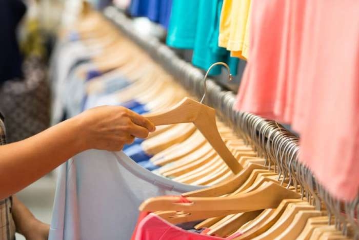 Consumidores usaram 25% mais cupons em lojas online de roupas